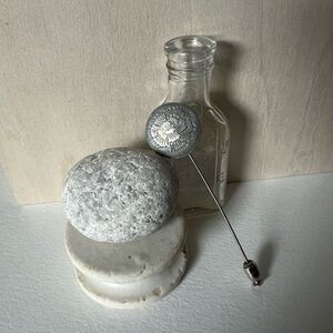 Vintage Kirk Pewter Pin -January/Carnation